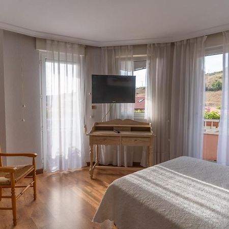 Hotel Rio Cea Puente Almuhey Екстериор снимка