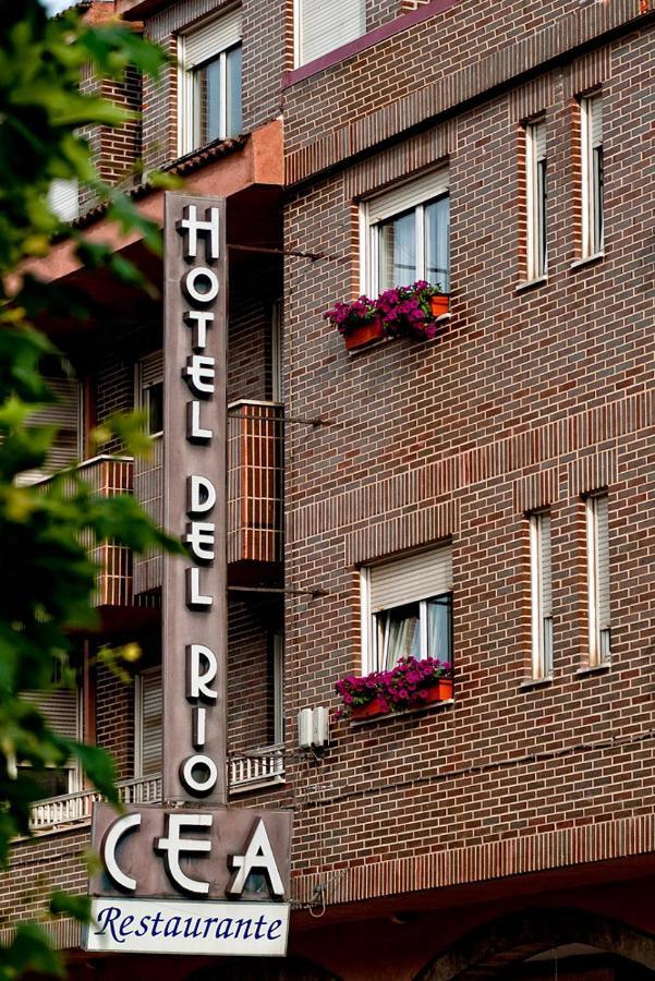 Hotel Rio Cea Puente Almuhey Екстериор снимка