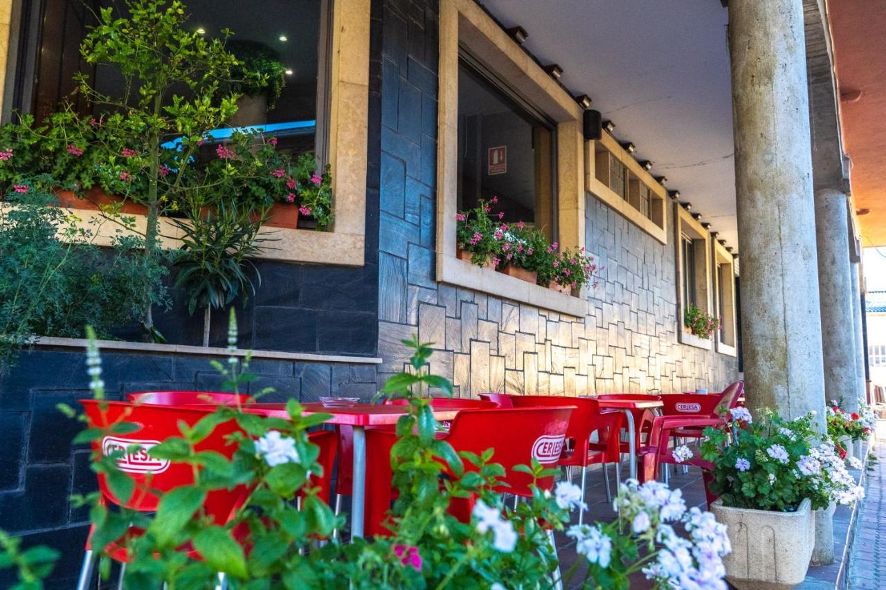 Hotel Rio Cea Puente Almuhey Екстериор снимка