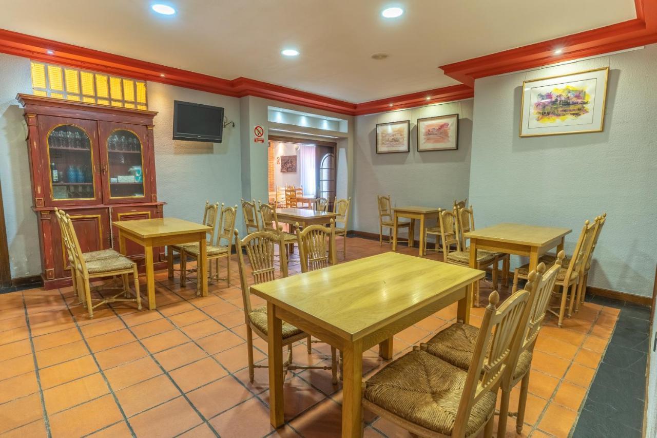 Hotel Rio Cea Puente Almuhey Екстериор снимка