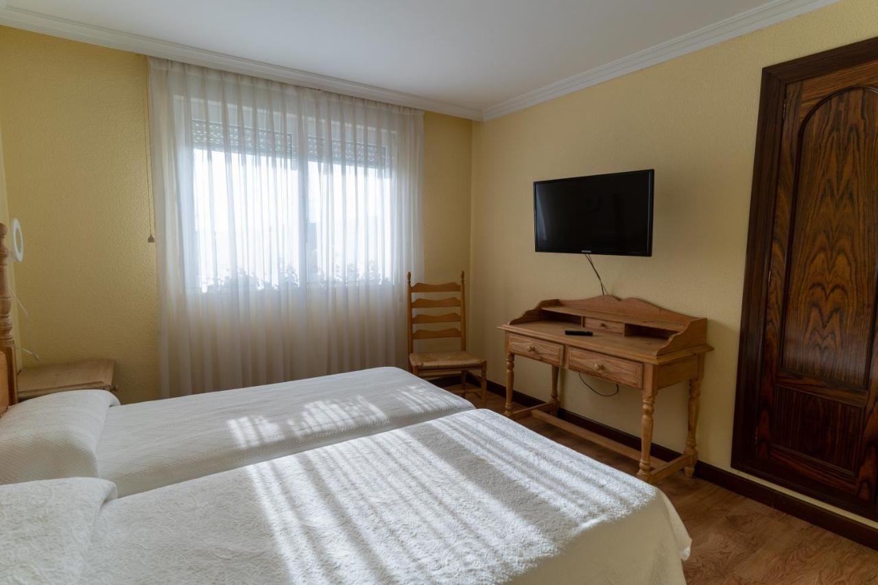 Hotel Rio Cea Puente Almuhey Екстериор снимка