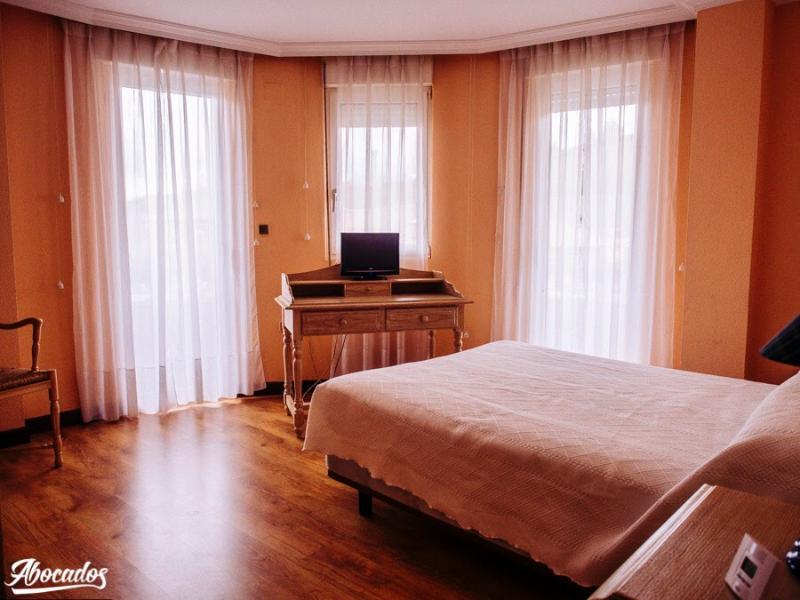 Hotel Rio Cea Puente Almuhey Екстериор снимка