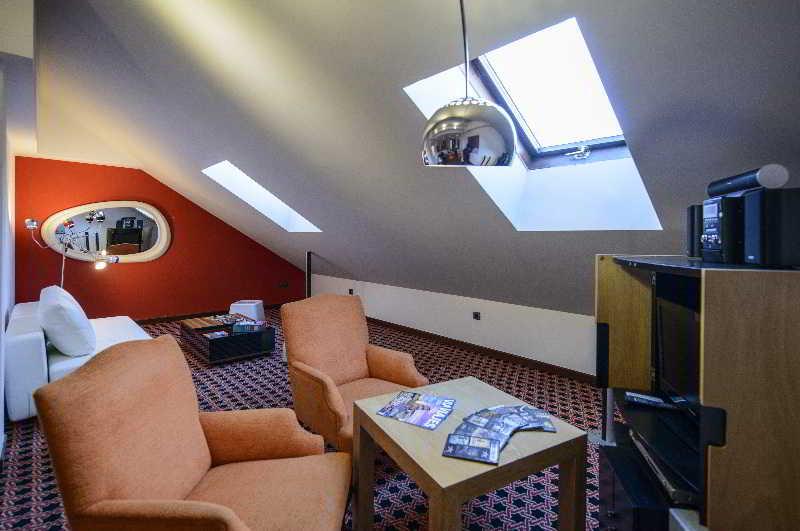 Hotel Rio Cea Puente Almuhey Екстериор снимка